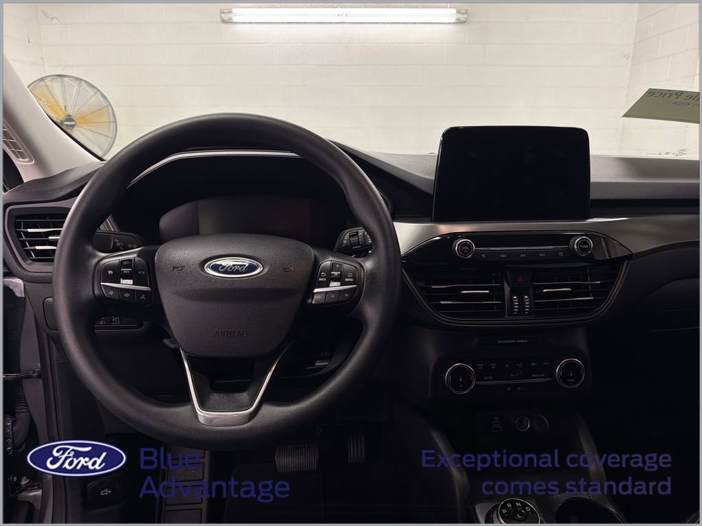 Certified 2025 Ford Escape Active FWD image 11