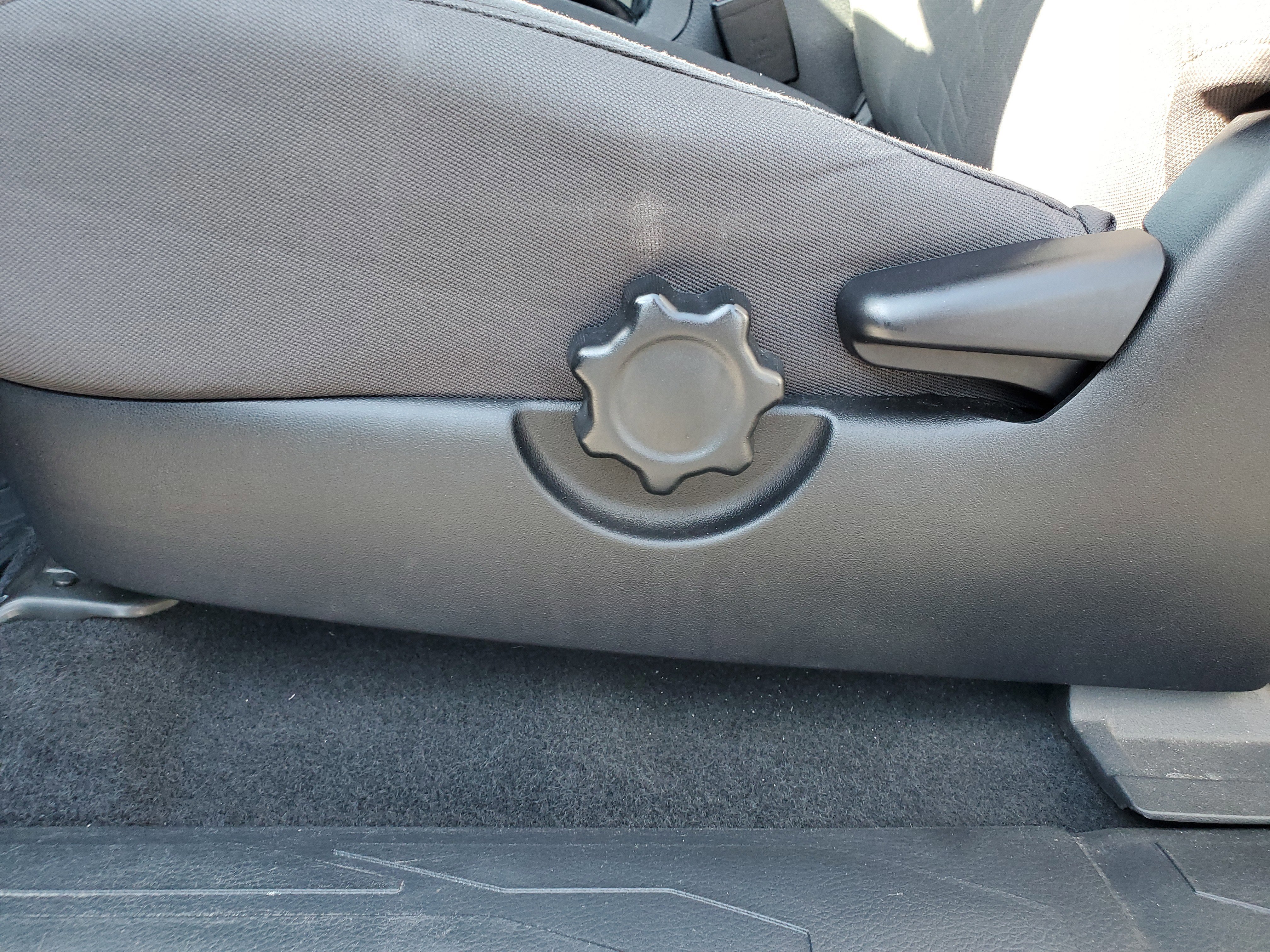 Used 2019 Toyota Tacoma TRD Sport w/ Technology Package AWD/4WD image 13