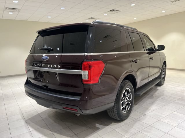 Certified 2023 Ford Expedition XLT RWD image 5