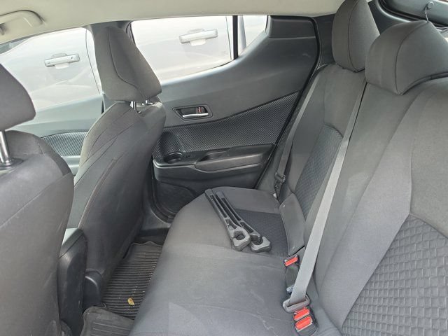 Used 2020 Toyota C-HR LE FWD image 10