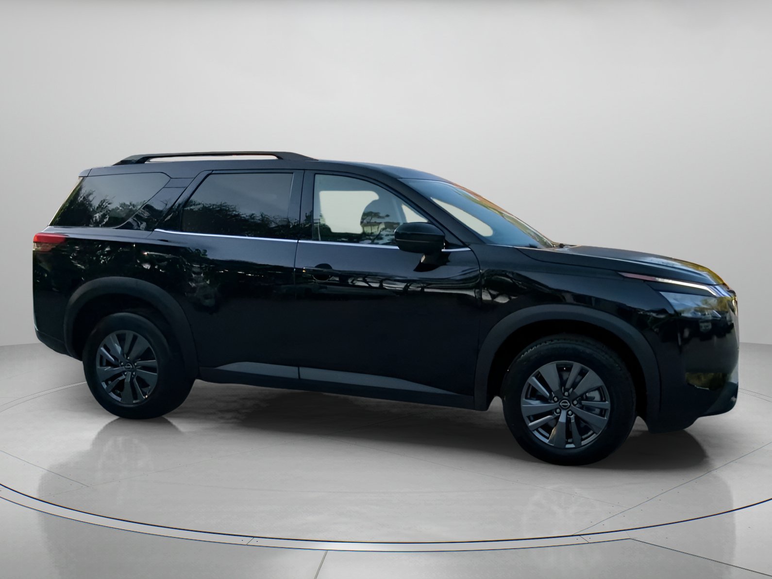 Used 2024 Nissan Pathfinder SV FWD image 34