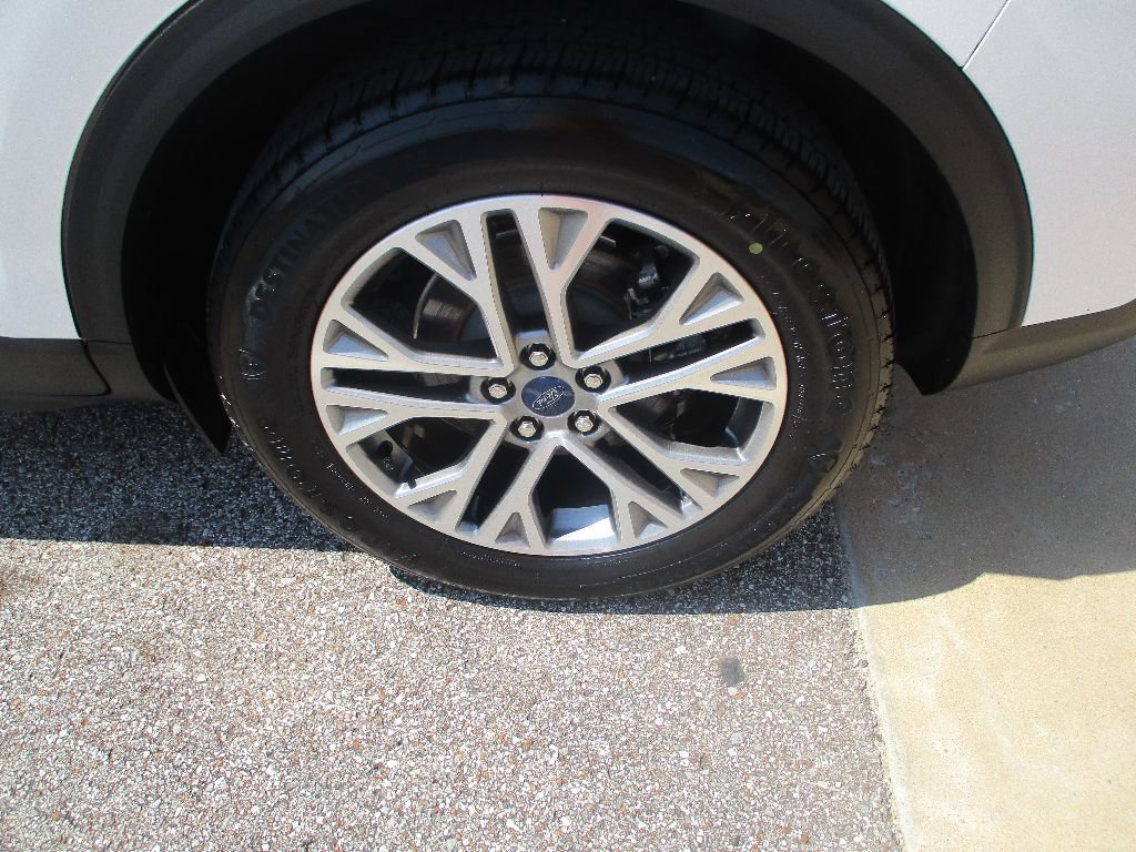 Certified 2022 Ford Escape SEL image 27