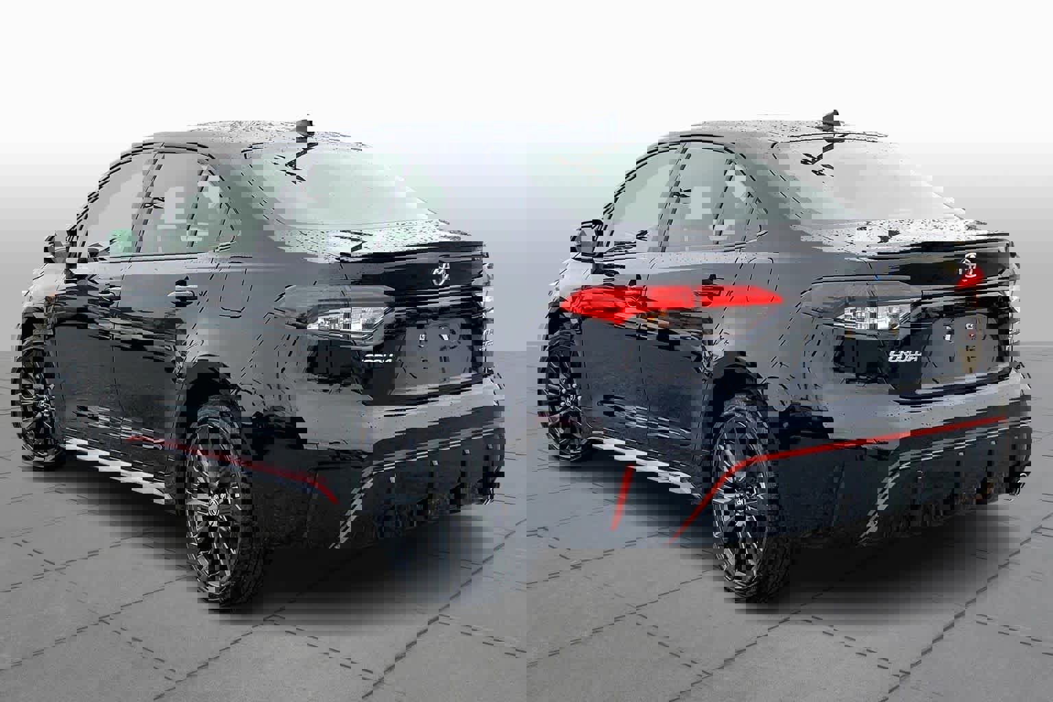 Used 2023 Toyota Corolla SE image 11