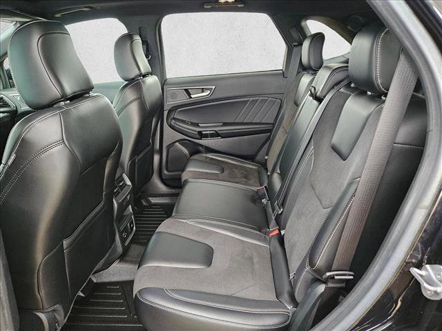 Certified 2022 Ford Edge ST w/ Equipment Group 401A AWD/4WD image 21