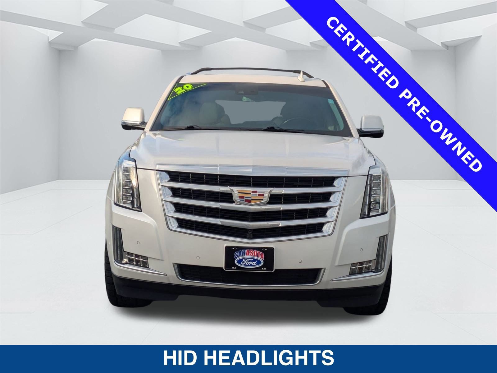 Used 2020 Cadillac Escalade Premium Luxury image 9