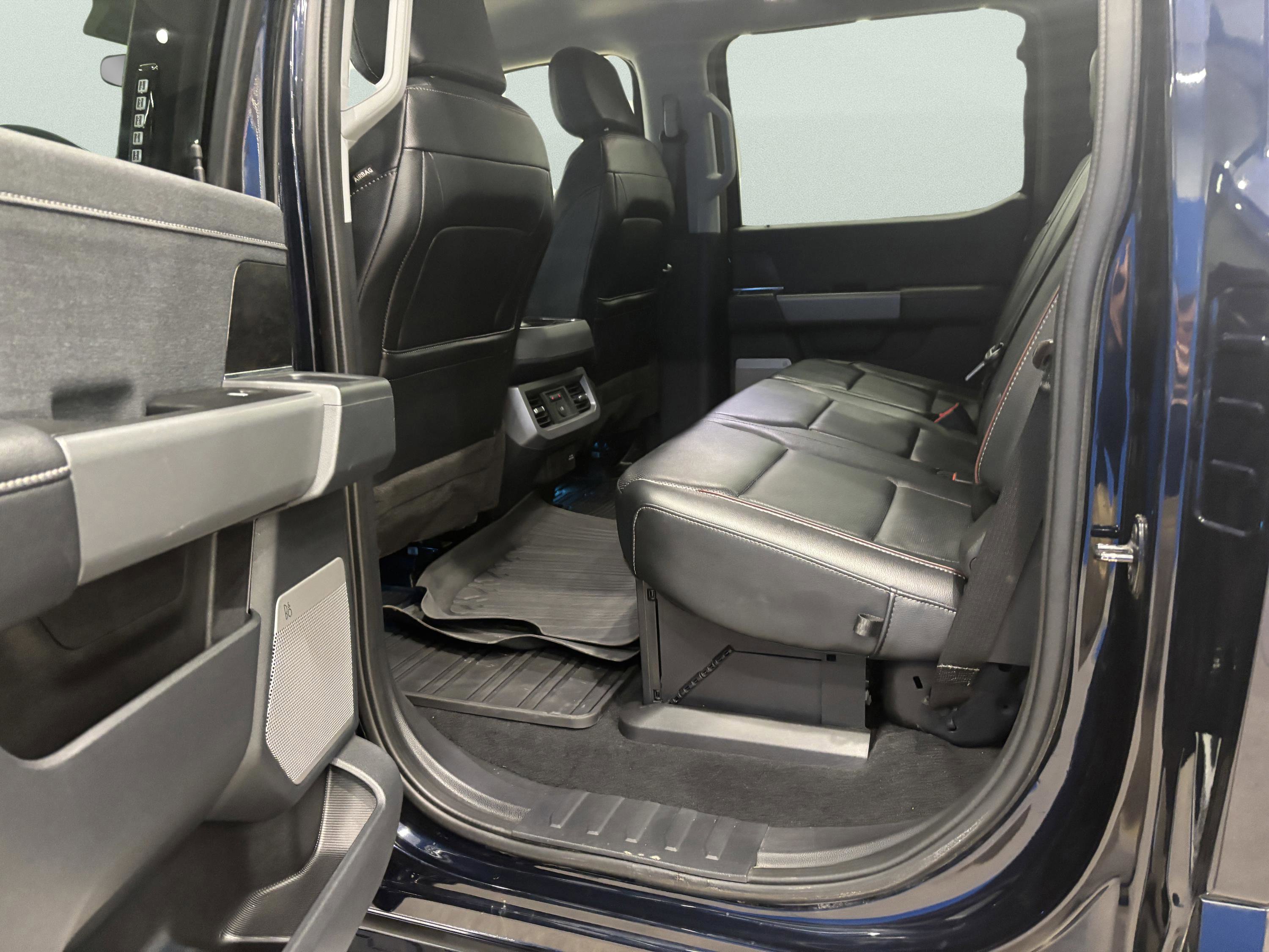 Certified 2023 Ford F350 Lariat w/ Chrome Package image 11