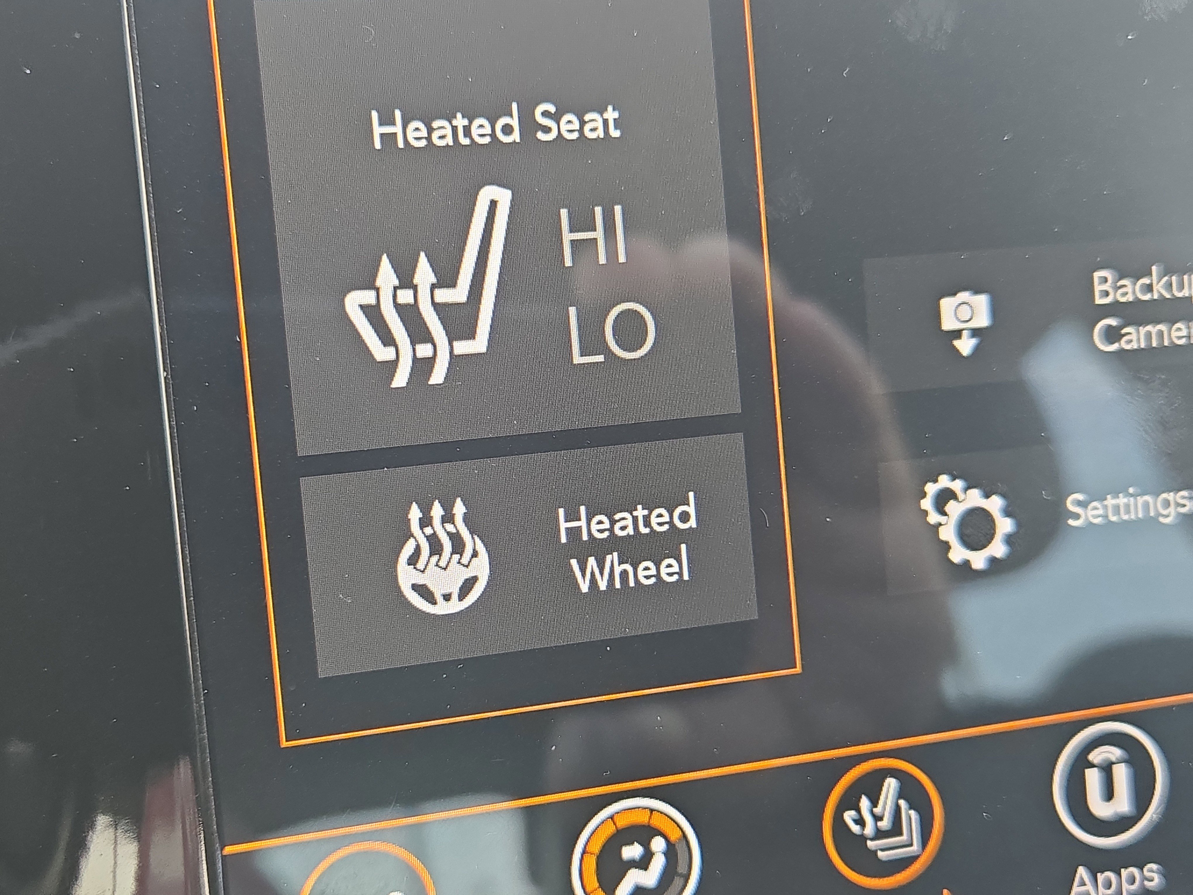 Used 2022 Jeep Grand Cherokee Laredo X image 30