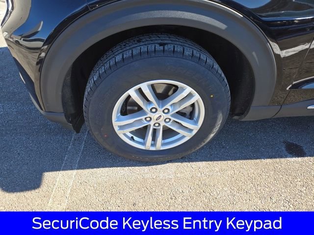 Certified 2023 Ford Explorer XLT w/ Equipment Group 202A image 13
