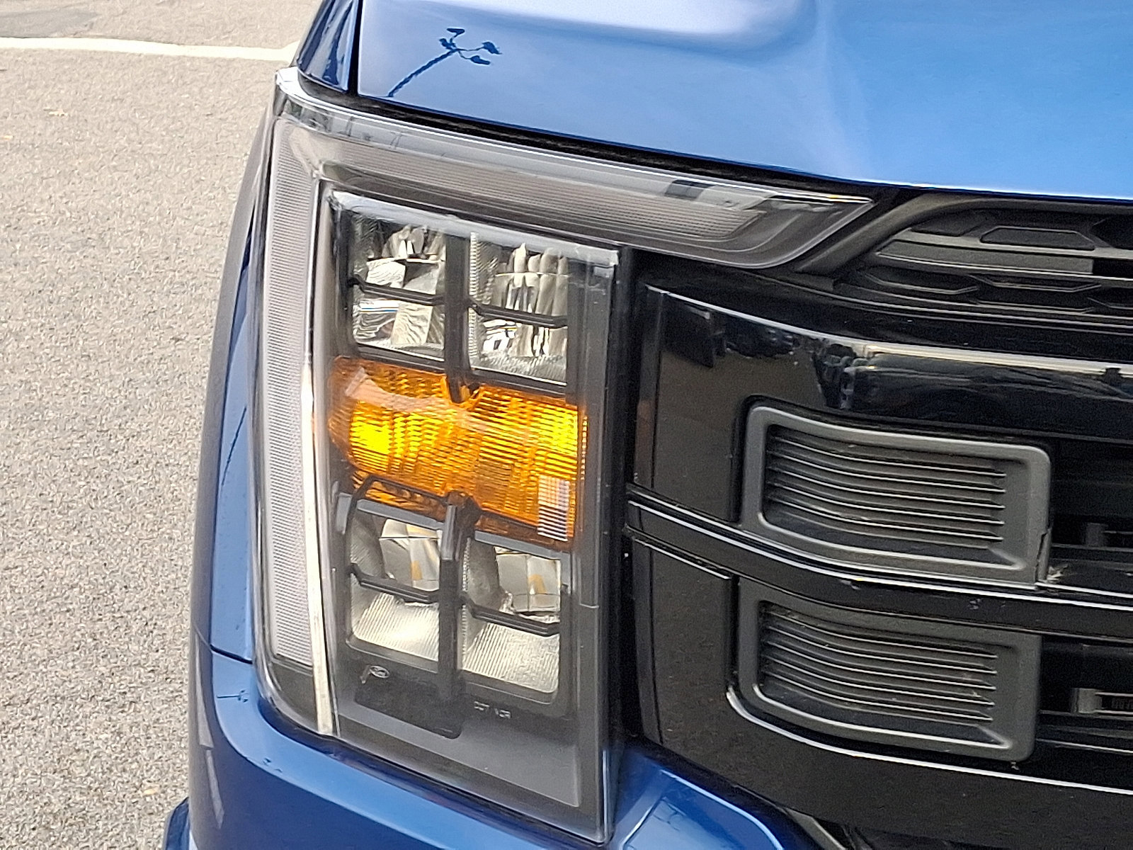 Certified 2022 Ford F150 XLT w/ Equipment Group 302A High image 9