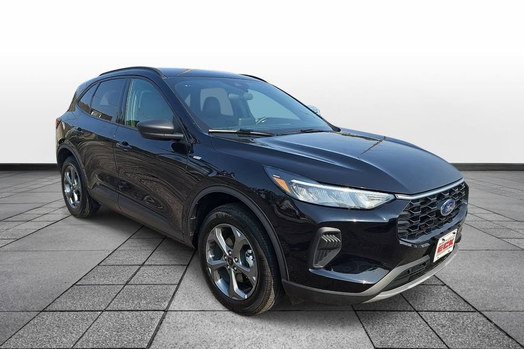Certified 2026 Ford Escape ST-Line AWD/4WD image 3