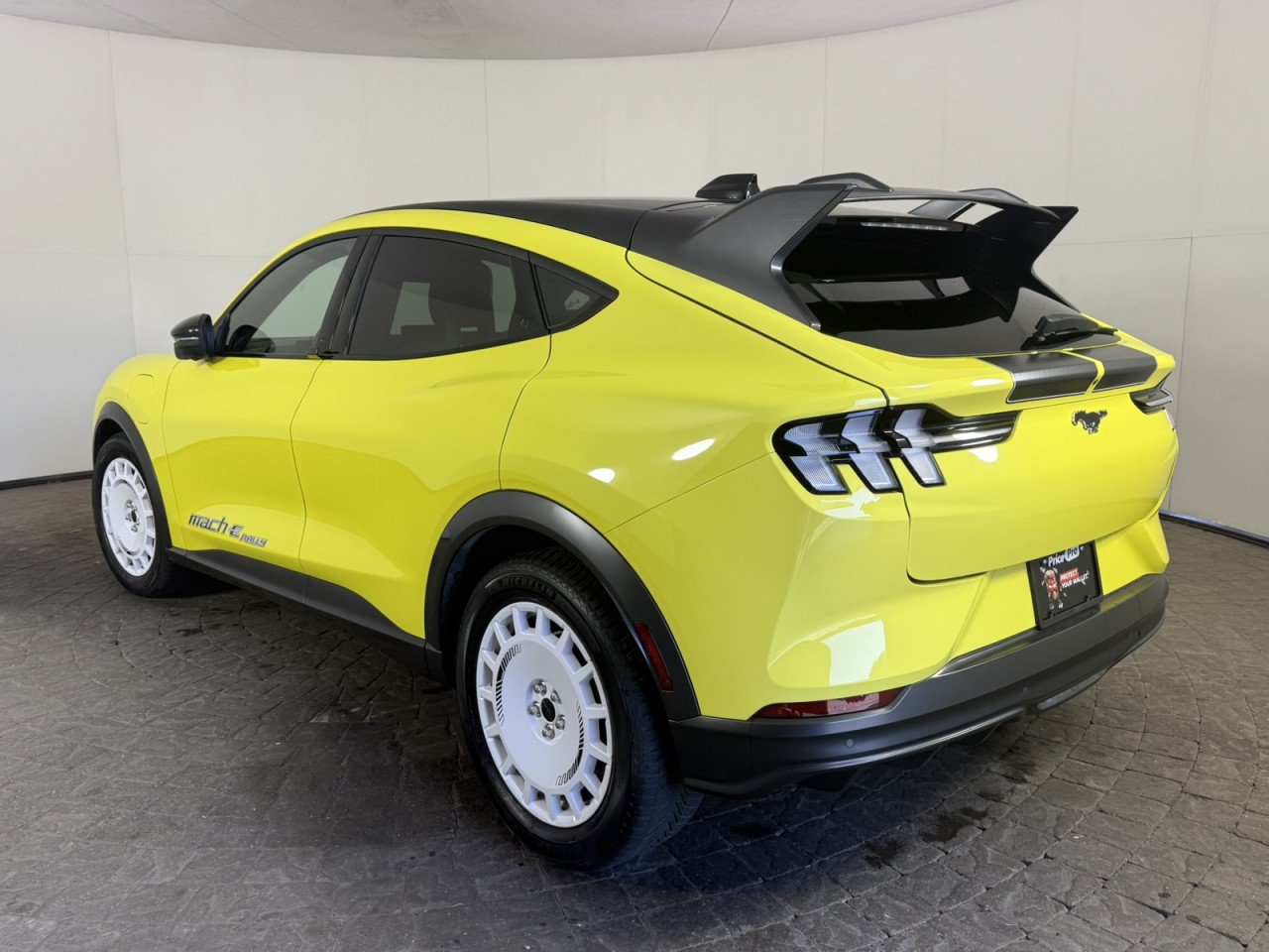 Certified 2025 Ford Mustang Mach-E GT AWD/4WD image 5