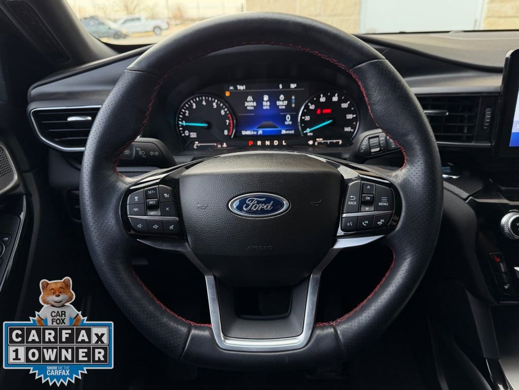 Certified 2023 Ford Explorer ST-Line image 13