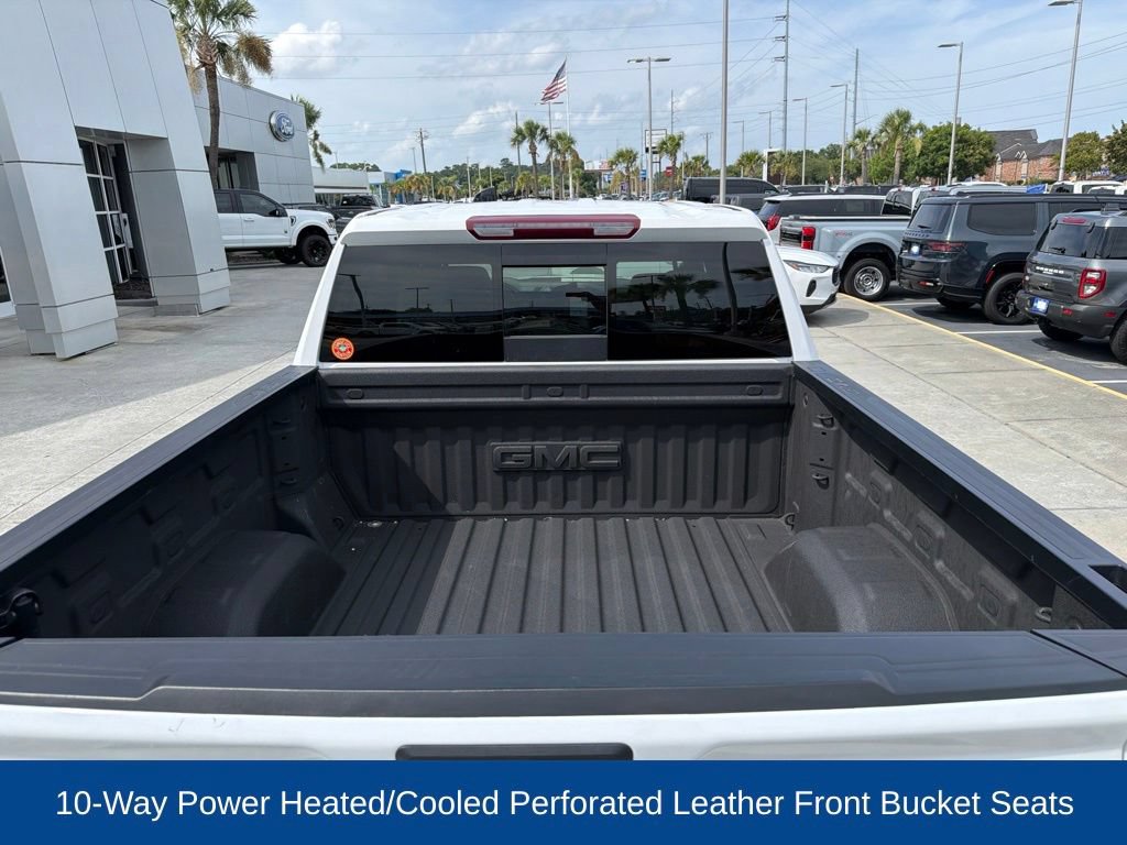 Used 2025 GMC Sierra 1500 SLT w/ SLT Premium Plus Package AWD/4WD image 8