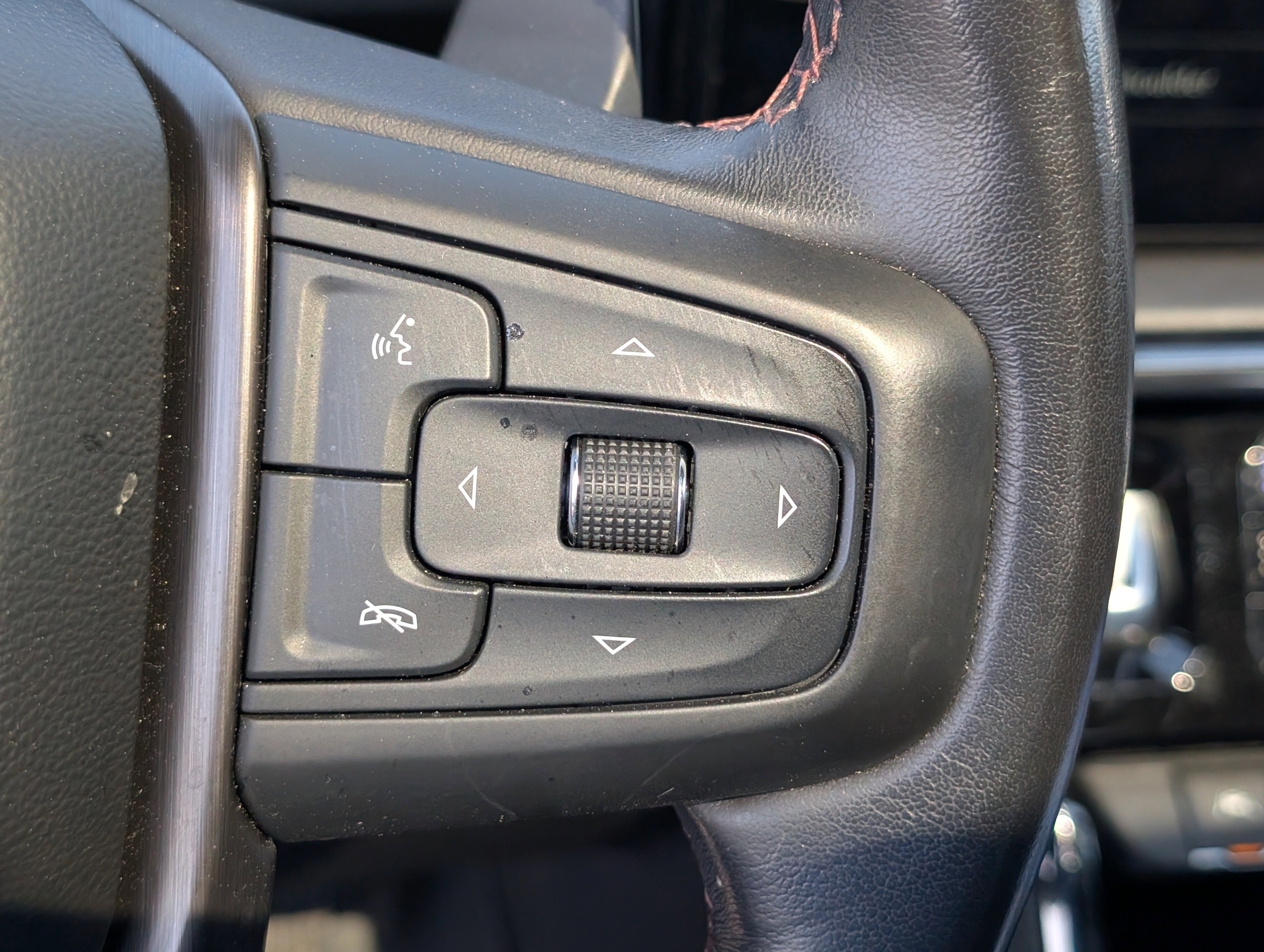 Used 2023 GMC Sierra 1500 AT4X AWD/4WD image 20