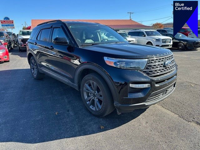 Certified 2023 Ford Explorer XLT w/ Equipment Group 202A