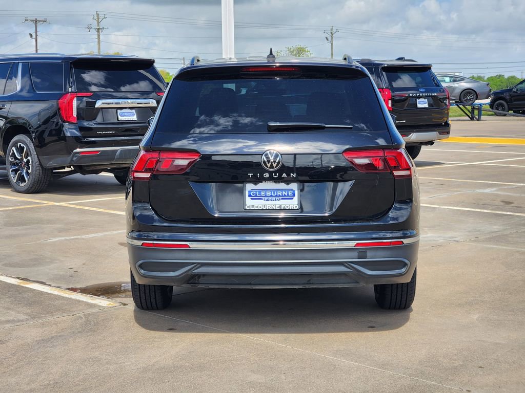 Used 2024 Volkswagen Tiguan S FWD image 6