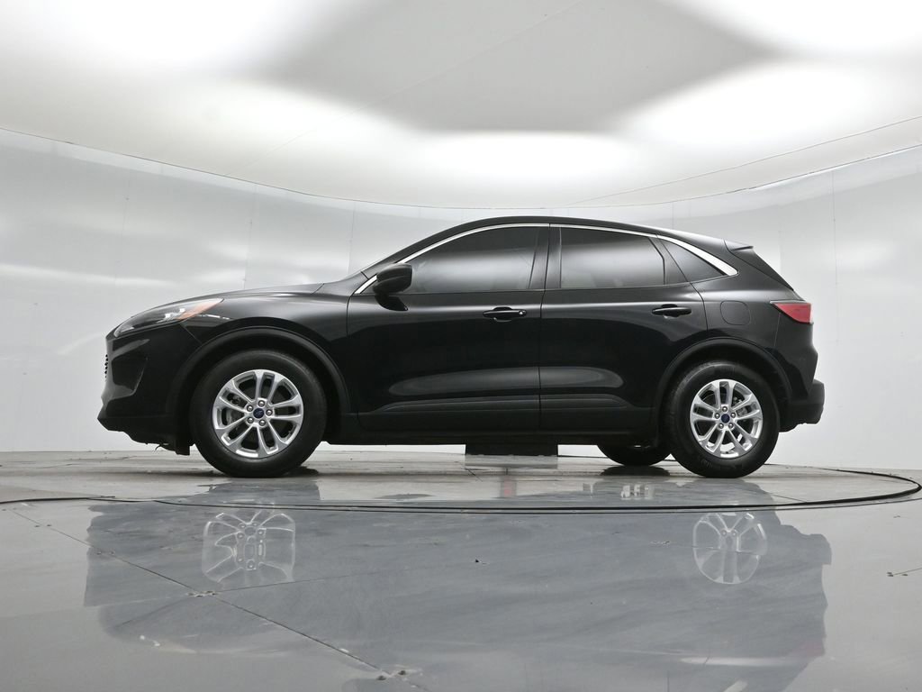 Certified 2022 Ford Escape SE image 21