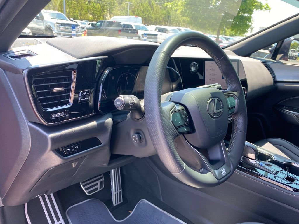Used 2023 Lexus NX 350 F Sport AWD/4WD image 9