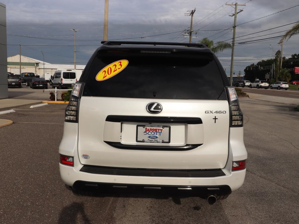 Used 2023 Lexus GX 460 w/ Black Line Special Edition AWD/4WD image 13