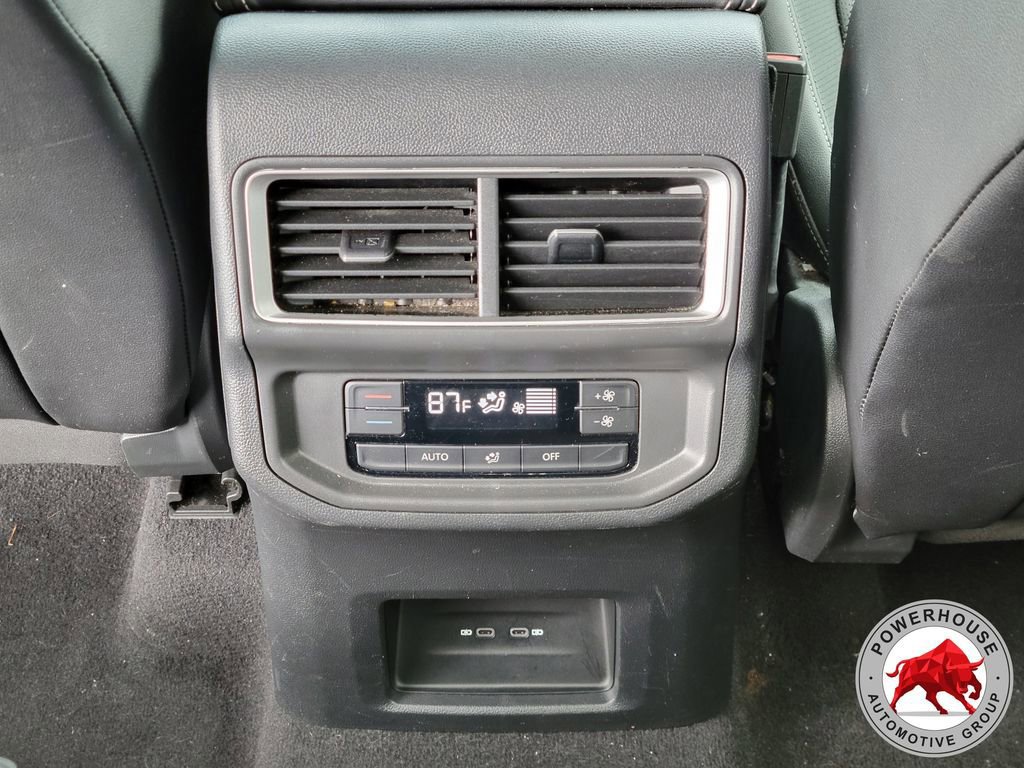 Used 2024 Volkswagen Atlas SE image 17