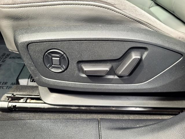 Used 2022 Audi Q3 2.0T Premium Plus w/ Premium Plus Package AWD/4WD image 11