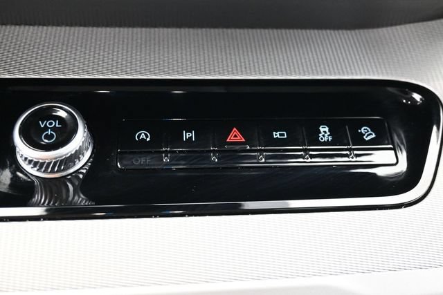Certified 2025 Ford Expedition Active AWD/4WD image 23