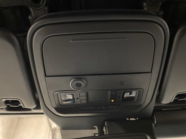 Certified 2025 Ford Bronco Outer Banks AWD/4WD image 3