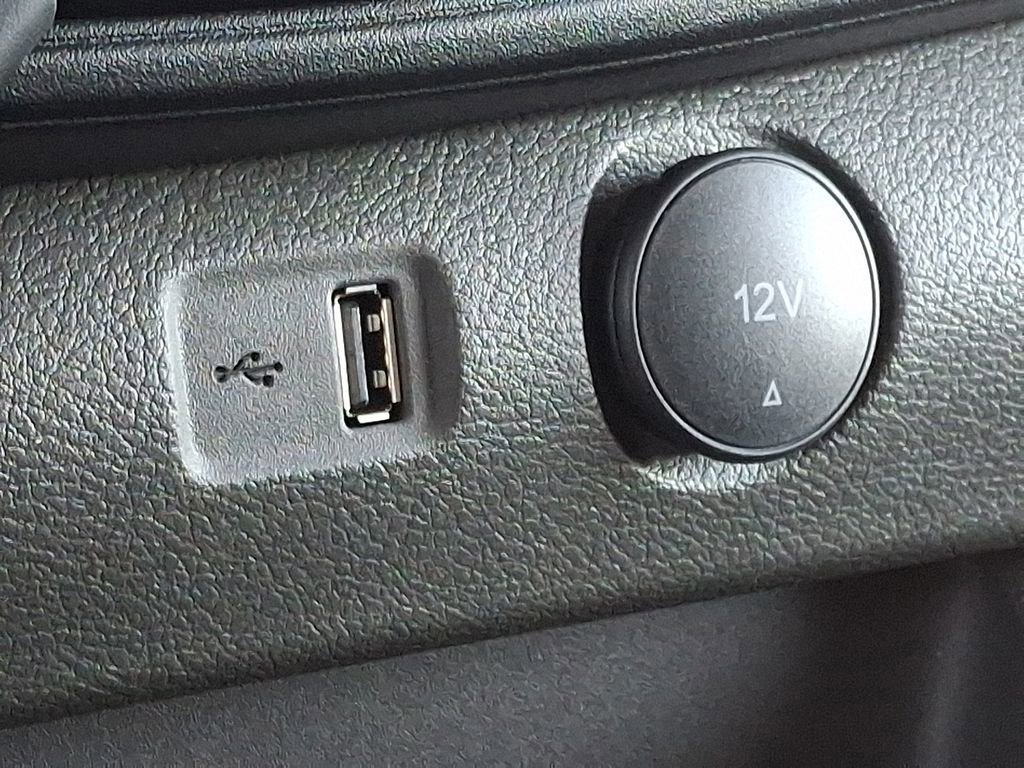 Certified 2025 Ford Transit 250 Base image 25