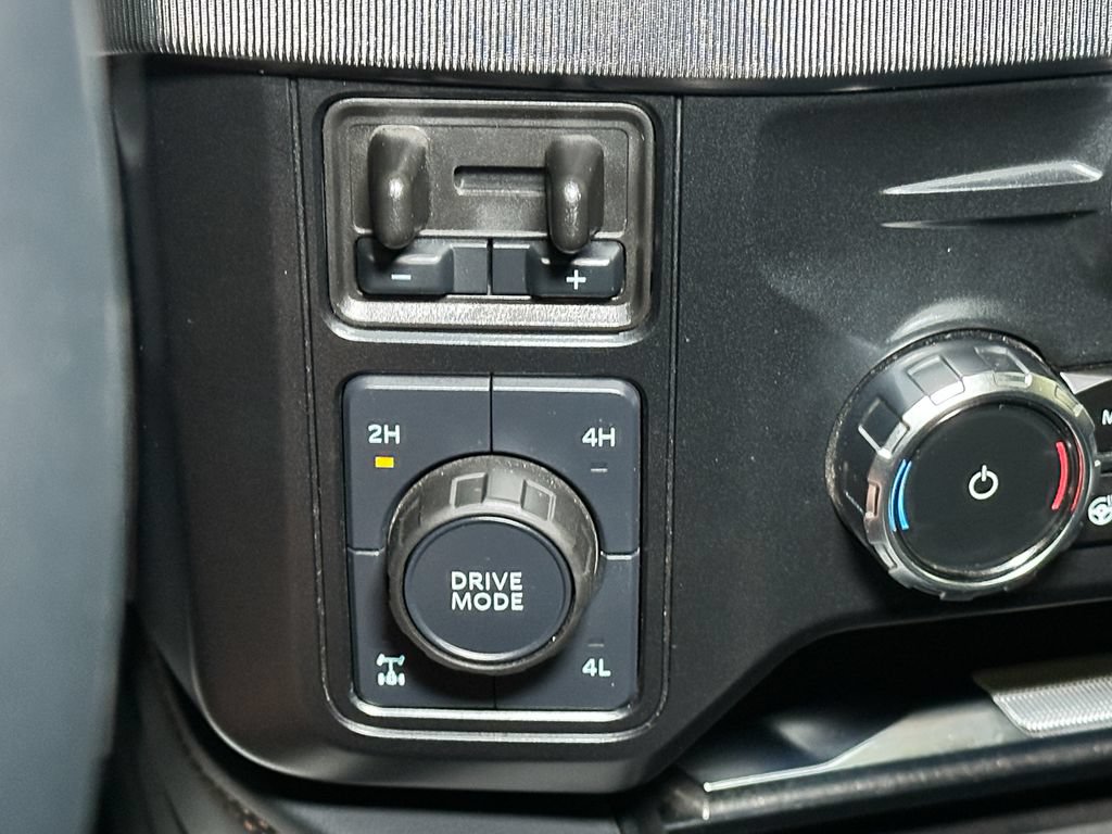 Certified 2024 Ford F250 Platinum AWD/4WD image 44