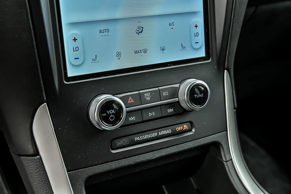 Certified 2024 Ford Edge ST-Line AWD/4WD image 24