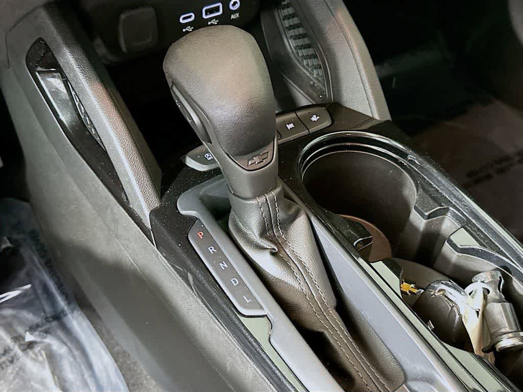 Used 2023 Chevrolet TrailBlazer LT w/ Convenience Package FWD image 18