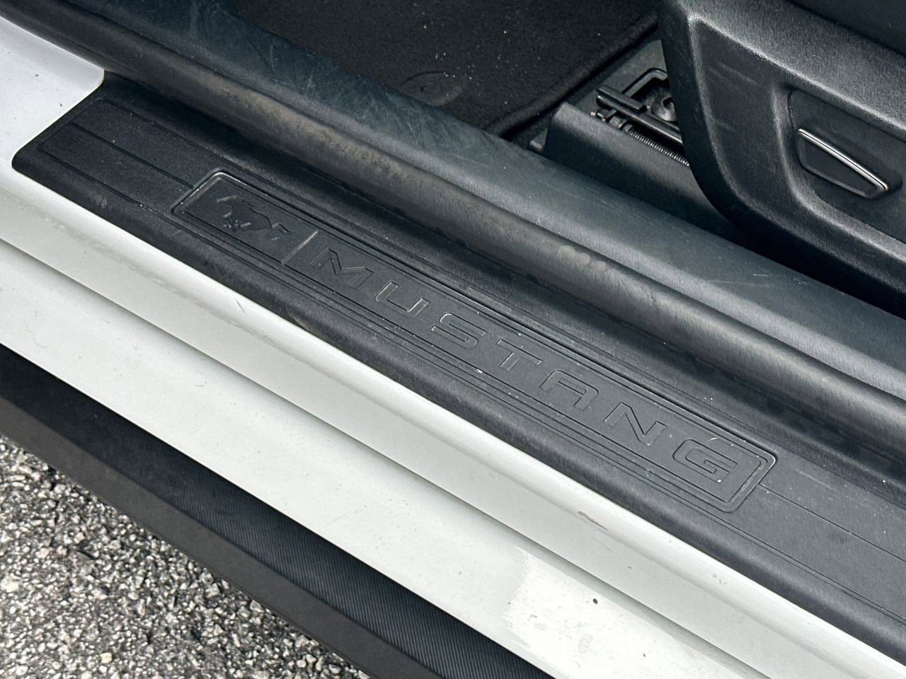 Certified 2024 Ford Mustang Coupe RWD image 34