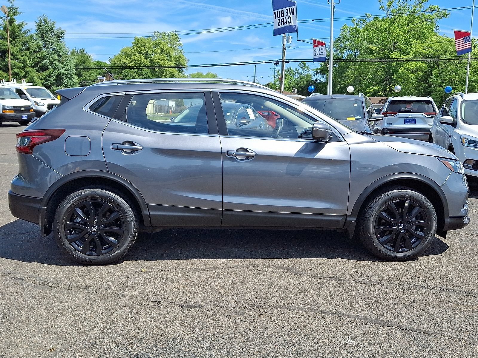 Used 2022 Nissan Rogue Sport SV w/ Technology Package AWD/4WD image 7