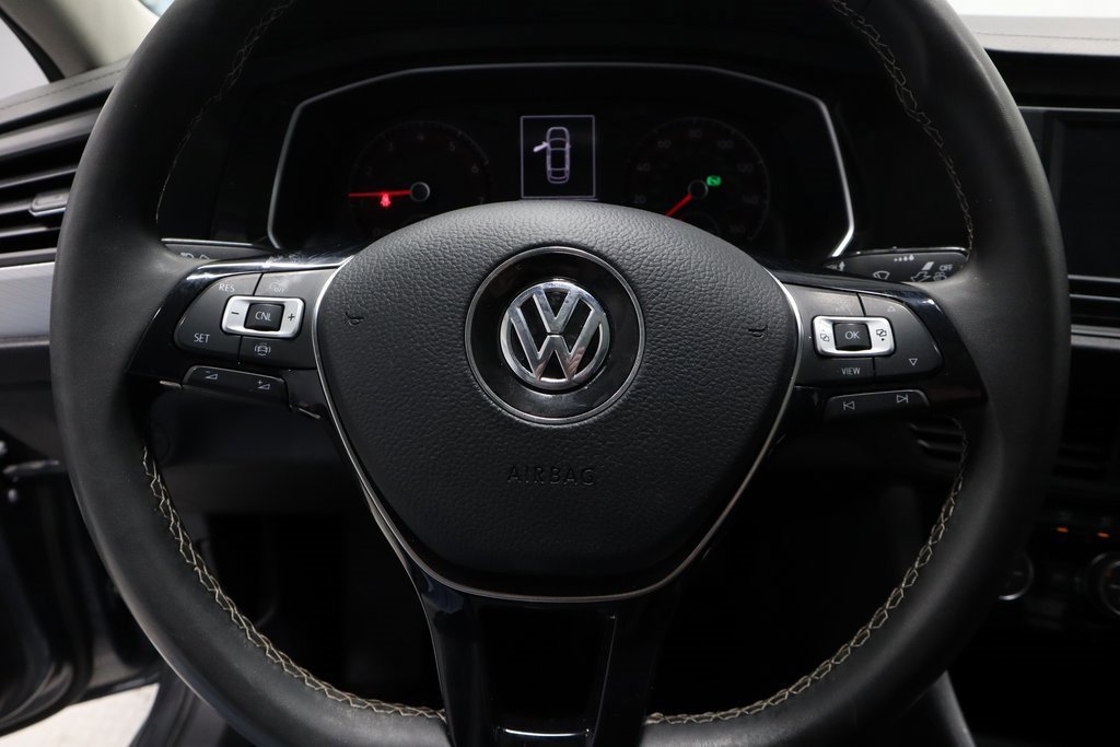 Used 2021 Volkswagen Jetta SE w/ SE Cold Weather Package image 29