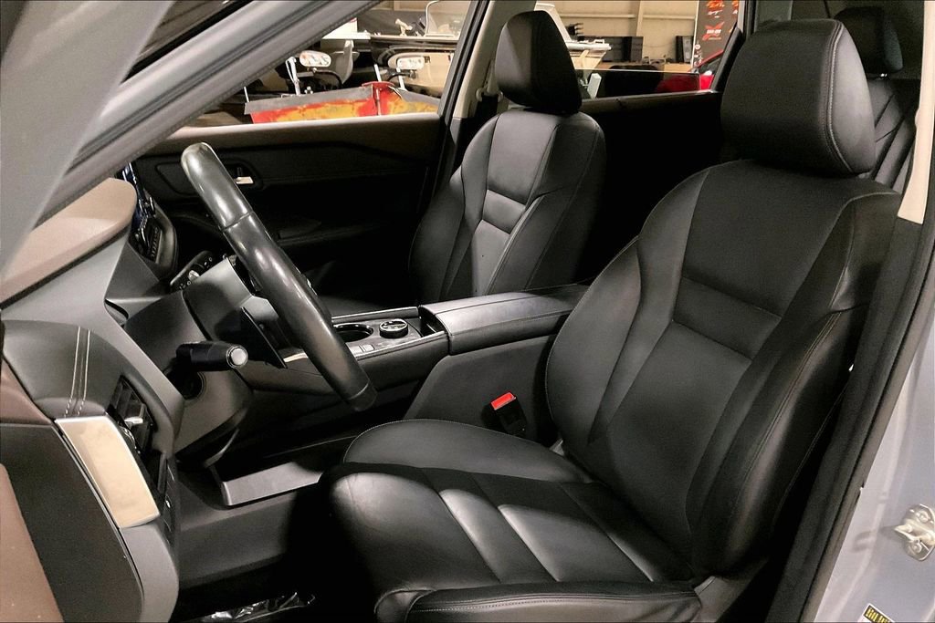 Used 2023 Nissan Rogue SL w/ SL Premium Package image 24