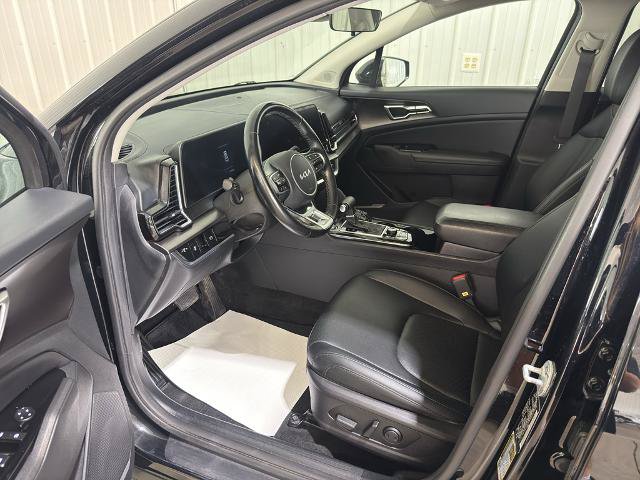 Used 2023 Kia Sportage EX FWD image 2
