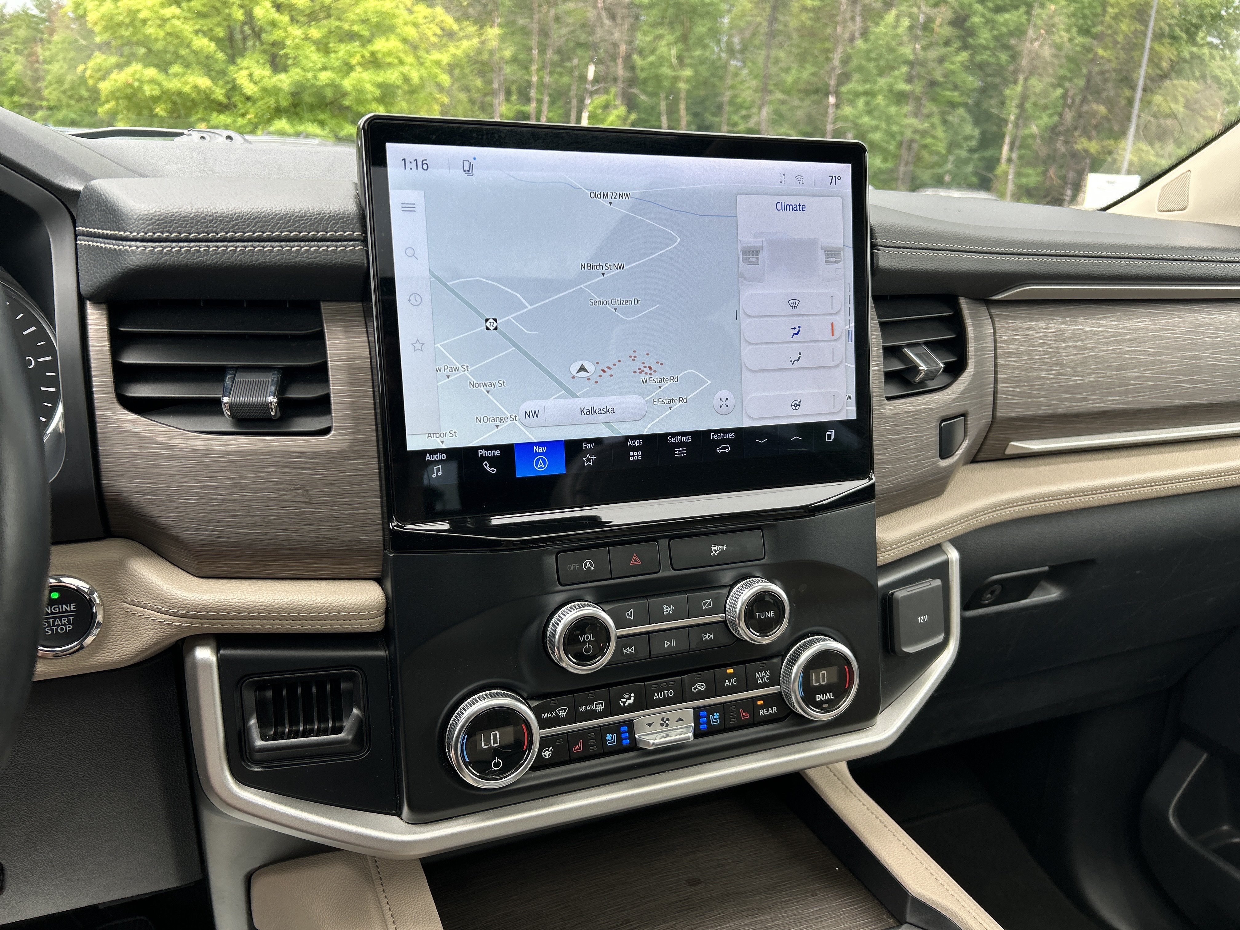 Certified 2024 Ford Expedition Max Limited AWD/4WD image 22