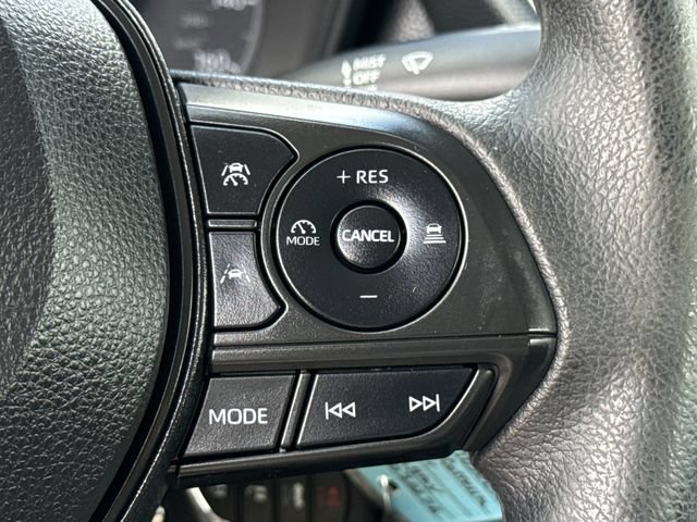 Used 2023 Toyota Corolla LE FWD image 39