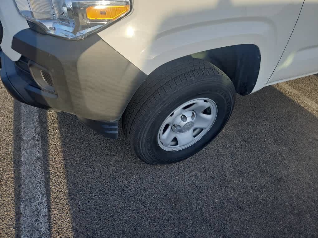 Used 2023 Toyota Tacoma SR RWD image 3