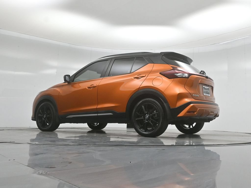 Used 2023 Nissan Kicks SR FWD image 49