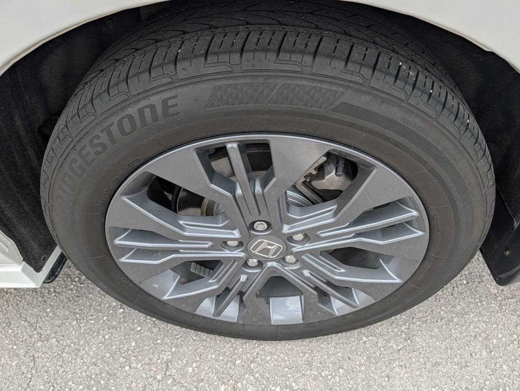Used 2025 Honda Odyssey Touring image 34