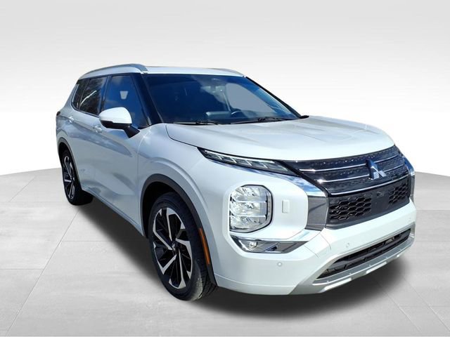 Used 2023 Mitsubishi Outlander SEL image 8