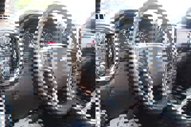 Used 2020 Chevrolet Silverado 2500 LTZ w/ LTZ Plus Package image 15