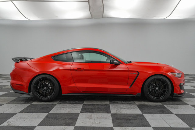 Certified 2019 Ford Mustang Shelby GT350 w/ Technology Package RWD image 18