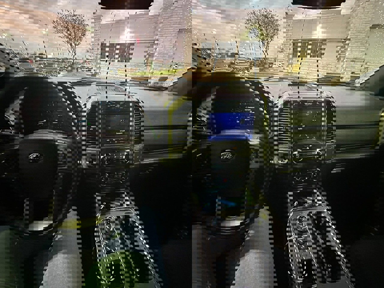 Certified 2020 Ford Expedition XLT image 9