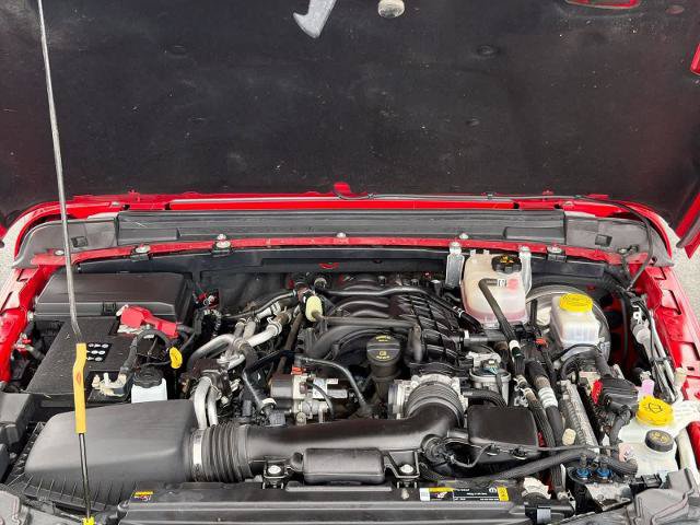 Used 2022 Jeep Wrangler Sport AWD/4WD image 15