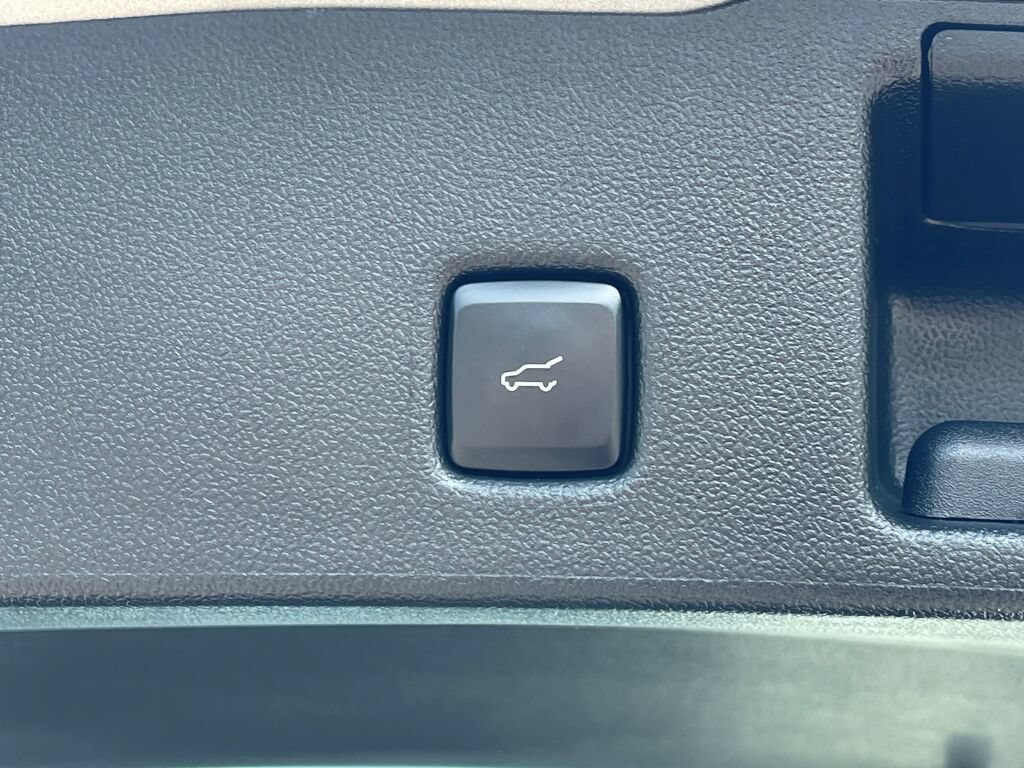 Certified 2023 Ford Escape Active AWD/4WD image 24
