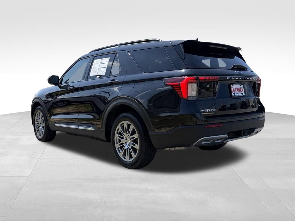 Certified 2025 Ford Explorer Active w/ Active Comfort Package AWD/4WD image 5