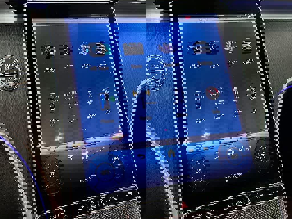 Used 2022 Mercedes-Benz C 300 C 300 image 20