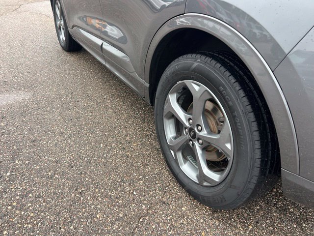 Certified 2023 Ford Escape ST-Line Select w/ Tech Pack #2 AWD/4WD image 28